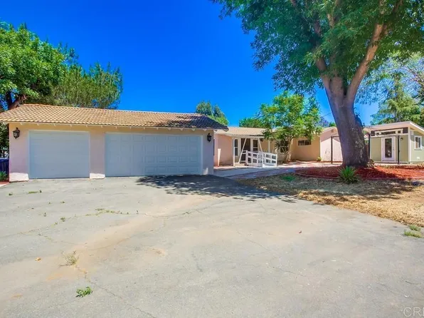 3104 Olive Hill Rd, Fallbrook, CA 92028