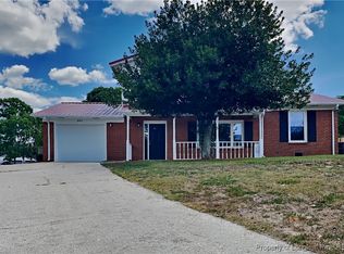 801 Southview Cir, Fayetteville, NC 28311