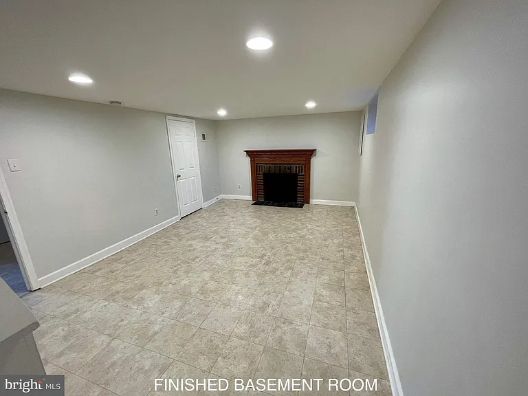 5528 Johnson Ave — Photo 15