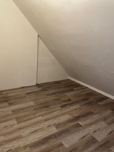 277 Kent Ave, Bridgeport, CT, 06610