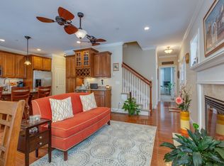 4A Manor Dr, Hooksett, NH 03106