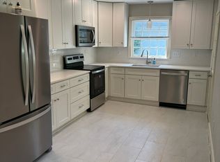 4017 Sheffield Dr, Charlotte, NC 28205