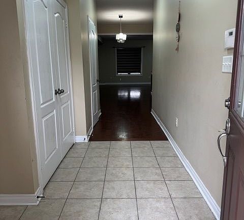 3rd image of 72 Goodsway Trl