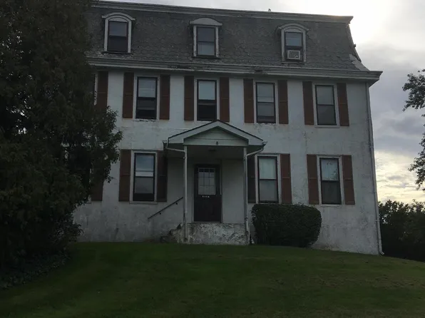 409 Country Club Rd APT 5, Royersford, PA 19468