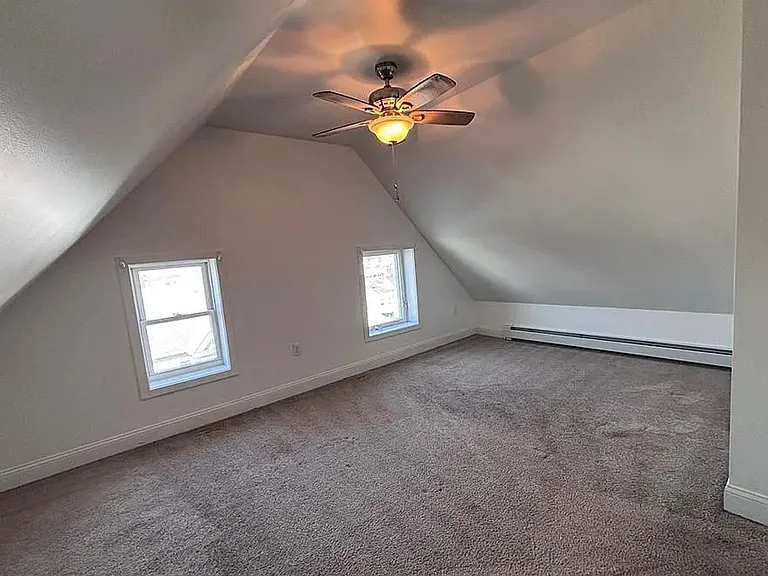 69 E Goepp St — Photo 8