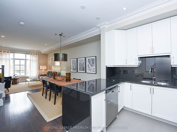 5th image of 6A Acorn Ave