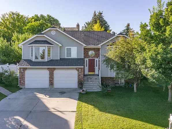 2635 Castle Peak Way, Pocatello, ID 83201