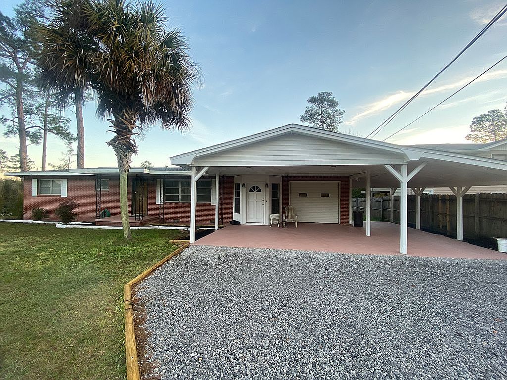 6017 Airport Rd N, Milton, FL 32583 | Zillow