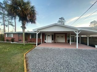 6017 Airport Rd N, Milton, FL 32583