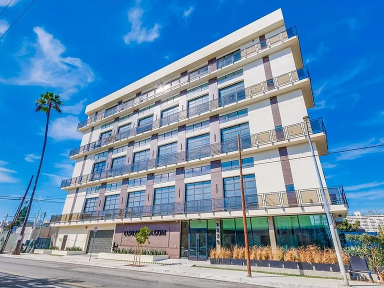Lux Lofts LA — Photo 33