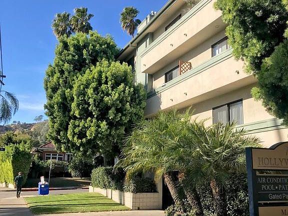 2nd image of 7777 Hollywood Blvd APT 207