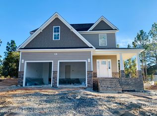 835 Winston Pines Dr, Aberdeen, NC 28315