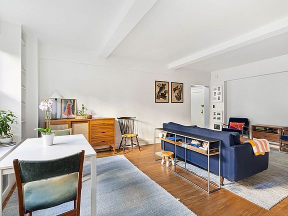 3rd image of 315 E 68th St APT 3Q