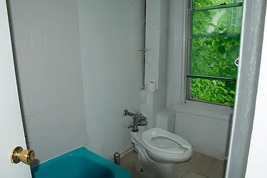 Rented by Metro Brooklyn Realty LLC