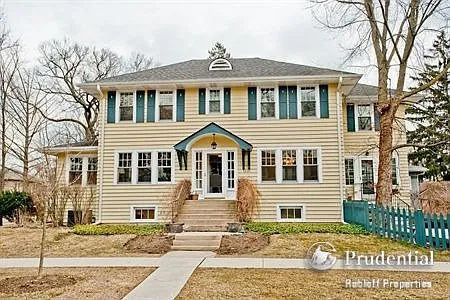 1539 Spencer Ave photo 1