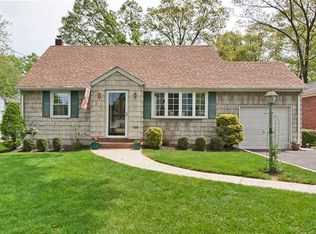 797 Hillside Rd, Rahway, NJ 07065