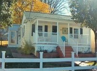 127 Sycamore St, Martinsburg, WV 25401