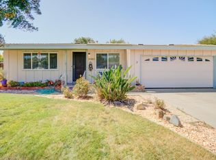 1360 Highland Dr, Hollister, CA 95023