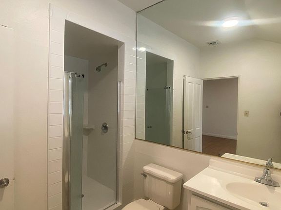 5th image of 8731 Holloway Dr #8731