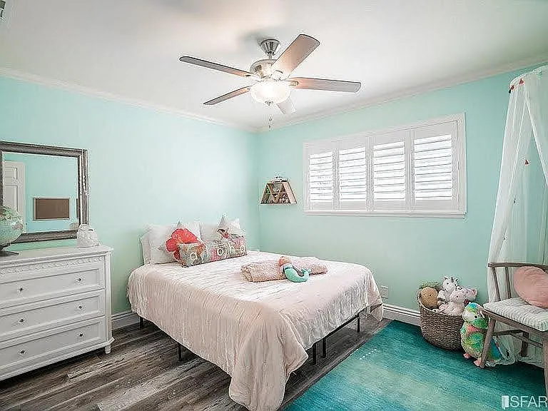 3 bed, 1400 sqft, $4,200 — Photo 4