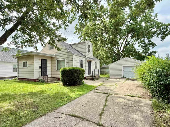 922 Farwell Ave, Beloit, WI 53511
