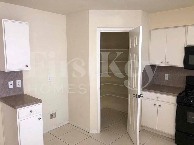 1123 Intrepid Oak Ln — Photo 7