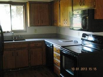 2nd image of 7865 SW Racquet Ct
