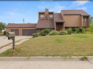 1302 Washington St, Tama, IA 52339