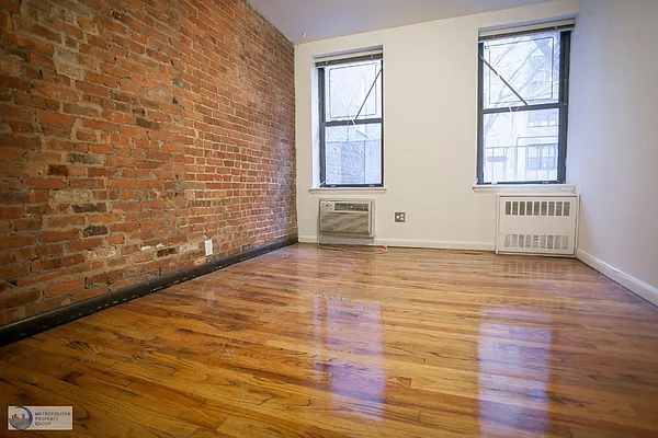 Rented by Metropolitan Property Group | media 1