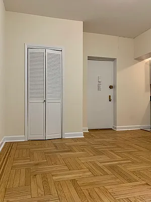 Rented by City Connections Realty | media 13