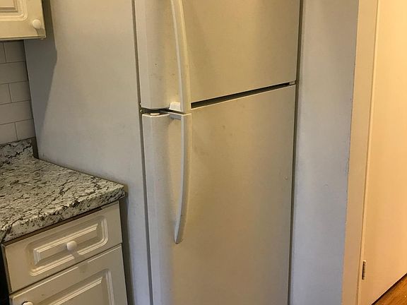 5th image of 8411 7th Ave #2F