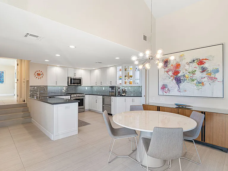 49069 Mariposa Dr — Photo 10