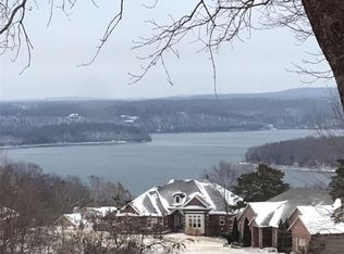 8023 Old White River Rd, Rogers, AR 72756