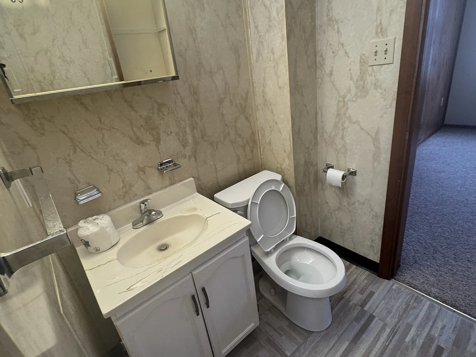 125 Grant Avenue - 2 — Photo 4