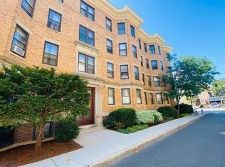 1 Newport Rd APT 5, Cambridge, MA 02140