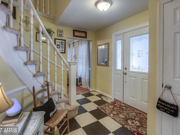 4th image of 10 Appaloosa Dr
