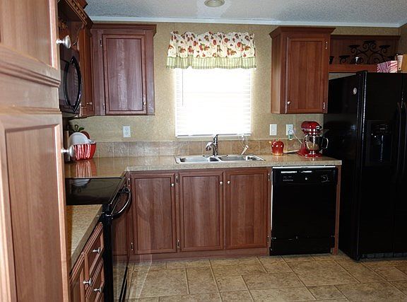 4th image of 12805 E County Road 89