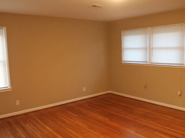 2602 Gibson St NW — Photo 13