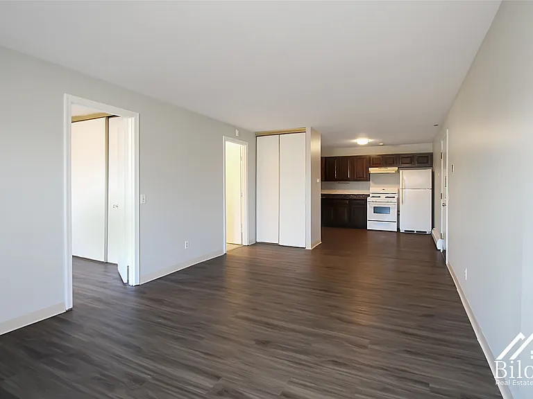 1250 South Broadway — Photo 18
