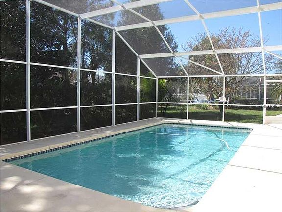 3rd image of 2313 Colony Club Dr