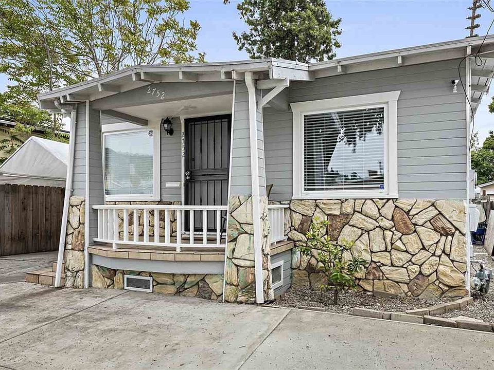 1st image of 2752 78th Ave