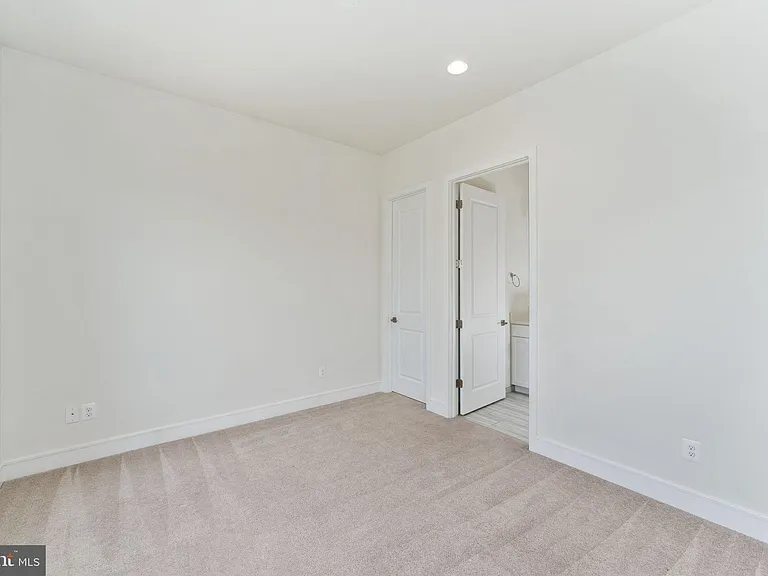 23747 Alton Ridge Pl — Photo 40