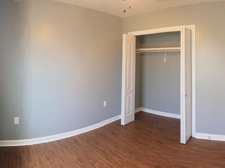 819 Bayard St — Photo 7