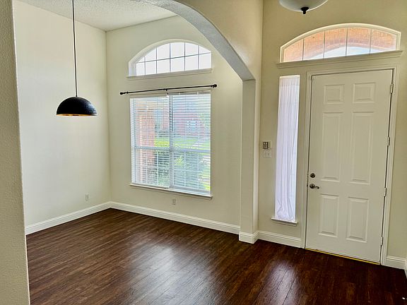 2nd image of 3608 Mason Dr