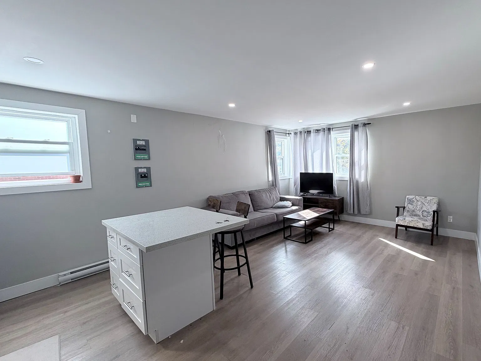 2 bed, $1,700 — Photo 3