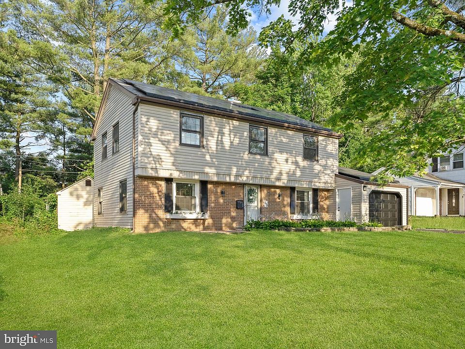 1st image of 60 Pinafore Ln