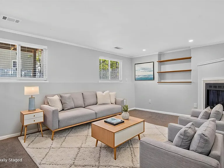 2120 Daintree Ave — Photo 16