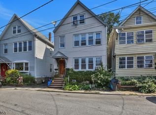 28 Riverside Pl, Garfield, NJ 07026