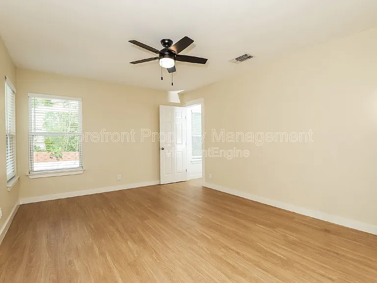 362 Cypressway Dr — Photo 10