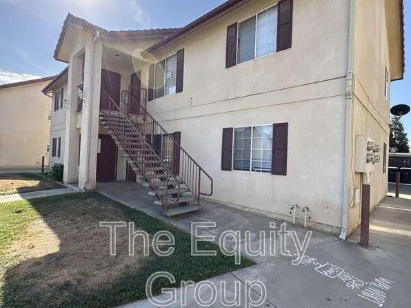 3739 W Myrtle Ct, Visalia, CA 93277